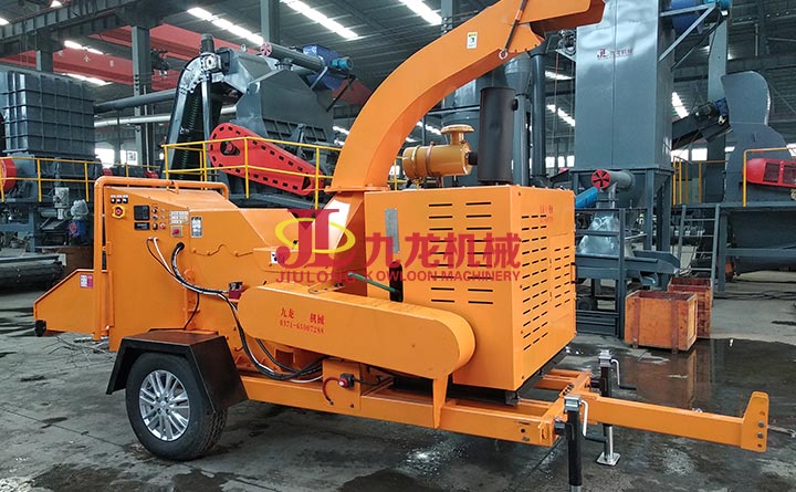 移動式樹枝粉碎機